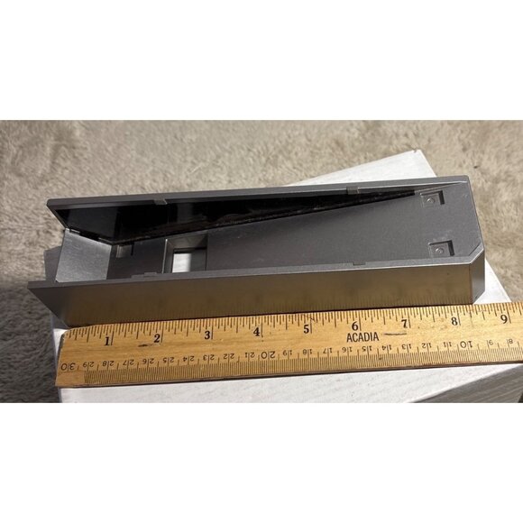 Nintendo Wii Console Stand RVL-017 Silver Gray Plastic Base Dock Replacement OEM - Picture 9 of 11